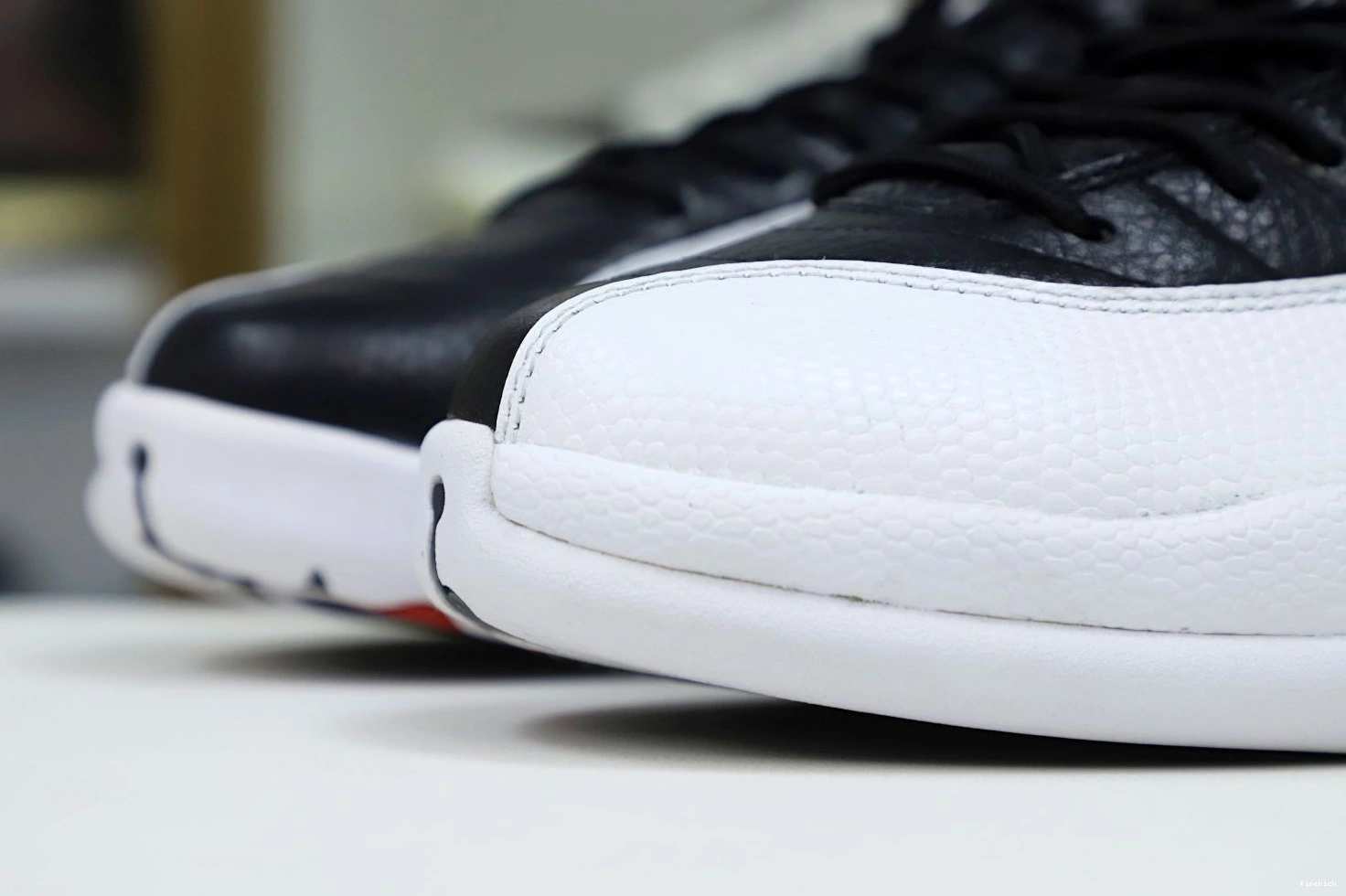 PLAYOFFS 12 RETRO JORDAN 2022 AIR 1030